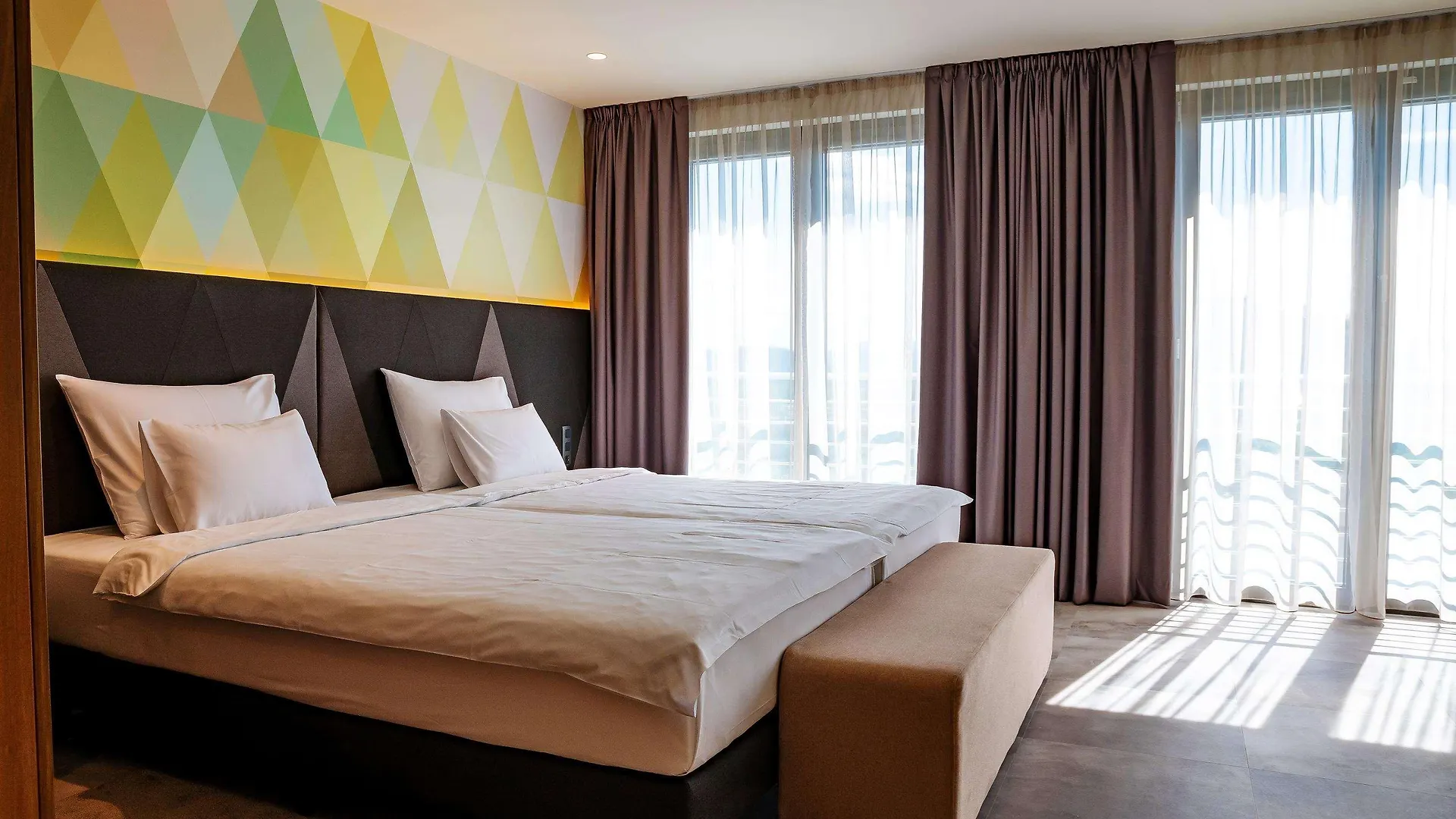 Austria Trend Hotel Ljubljana 4*,